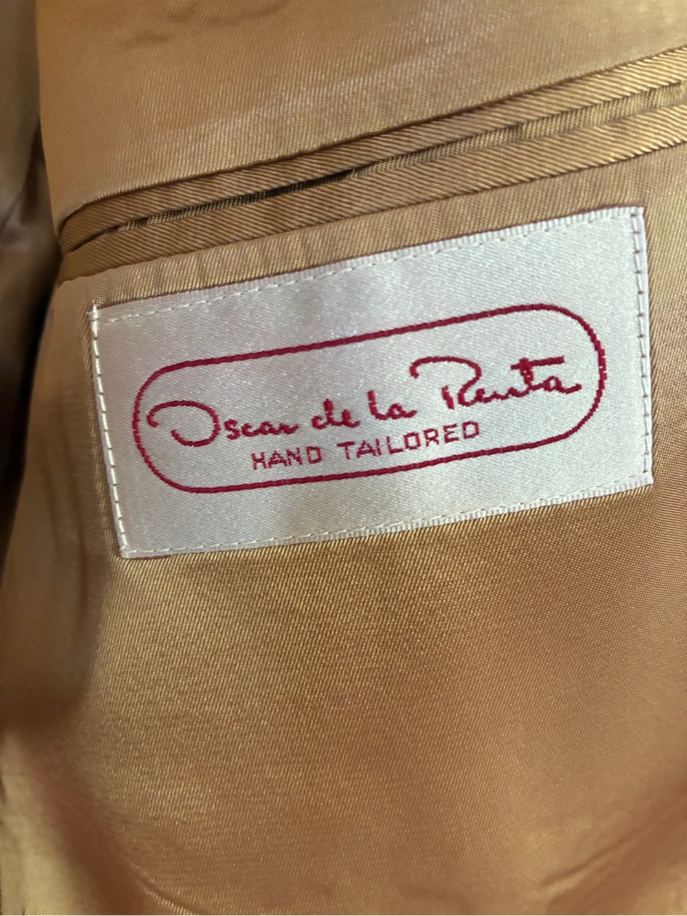 Oscar de la Renta Men’s Tan Two-Piece Suit 42 Regular. - Picture 5 of 5